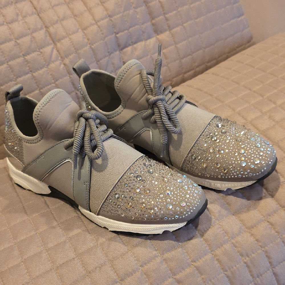 Carvela Gray/Silver Sparkly Sneakers